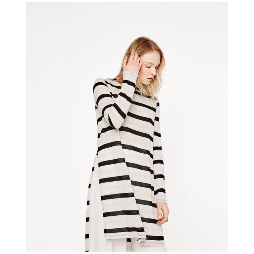 NWT ZARA STRIPED TOP WITH METALLIC THREAD SZ S